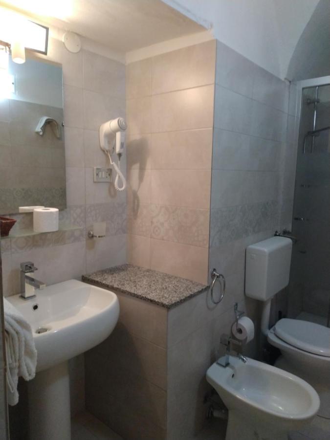 Hotel Centrale Europa Catania Luaran gambar