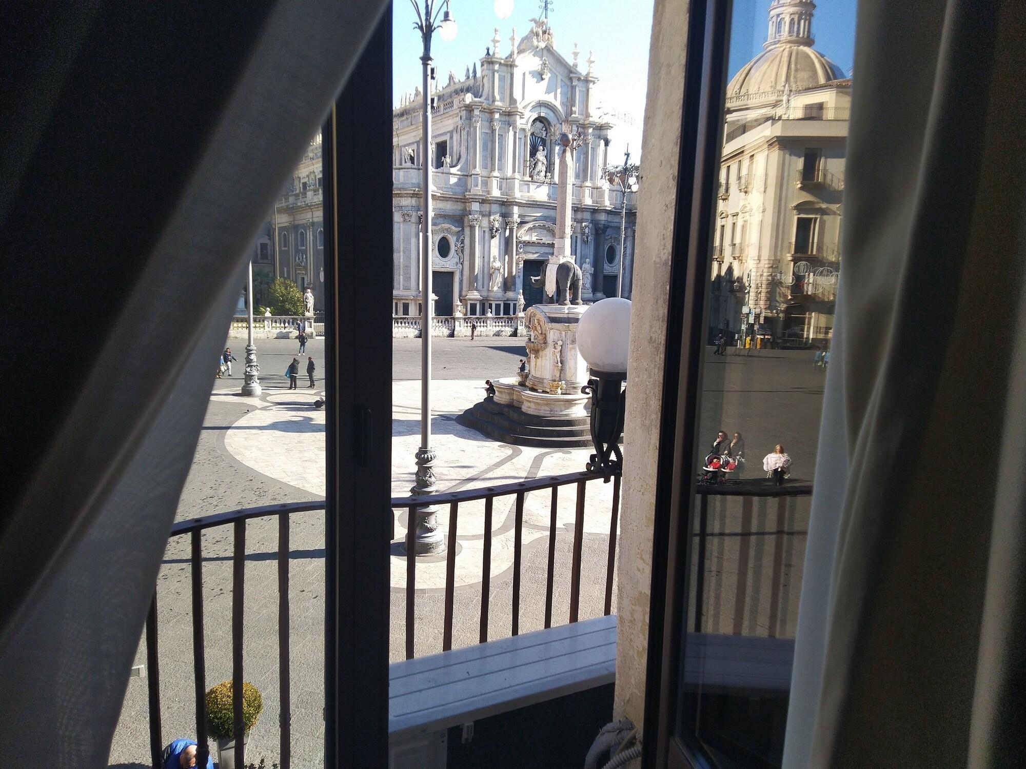 Hotel Centrale Europa Catania Luaran gambar