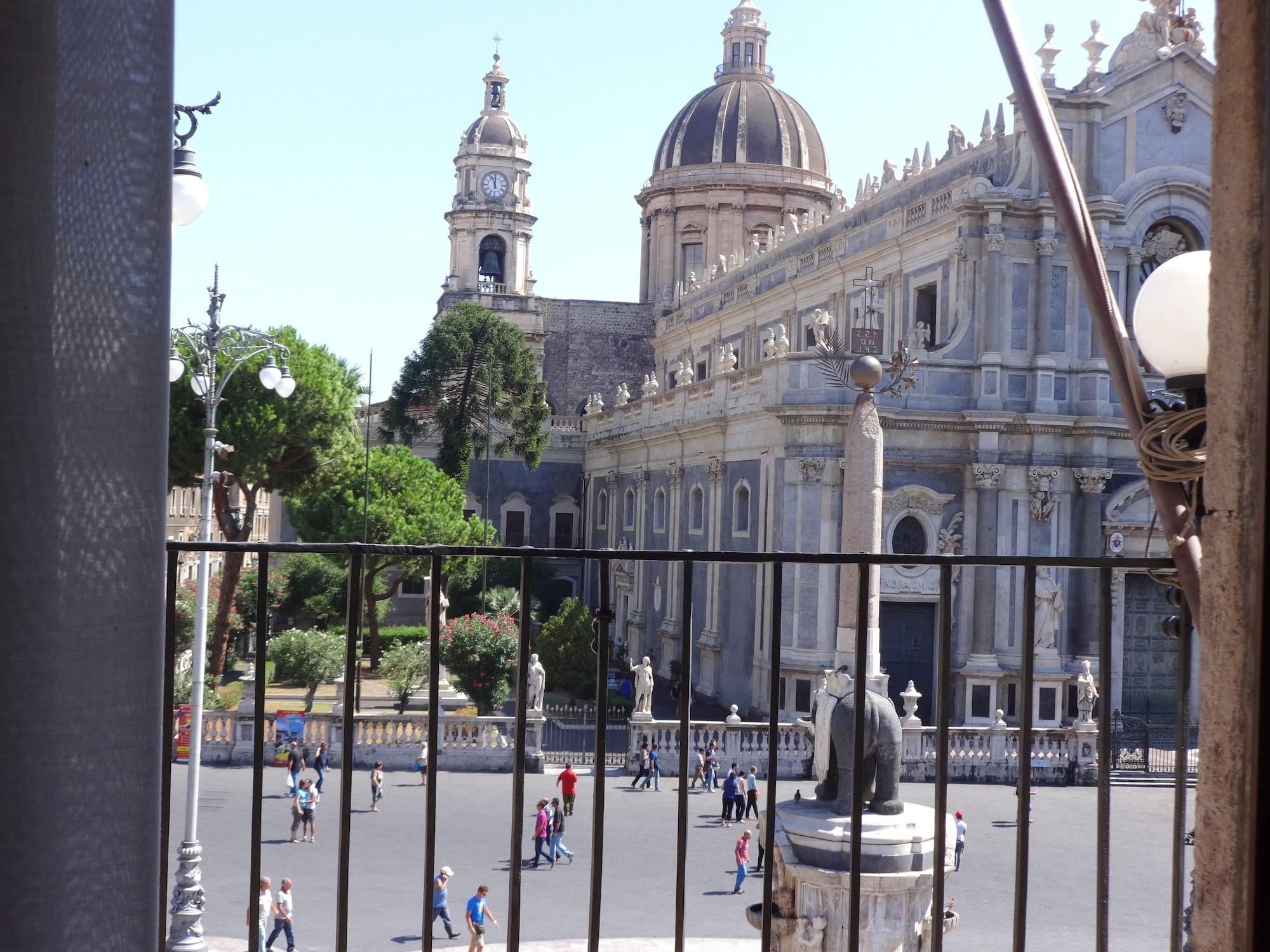 Hotel Centrale Europa Catania Luaran gambar