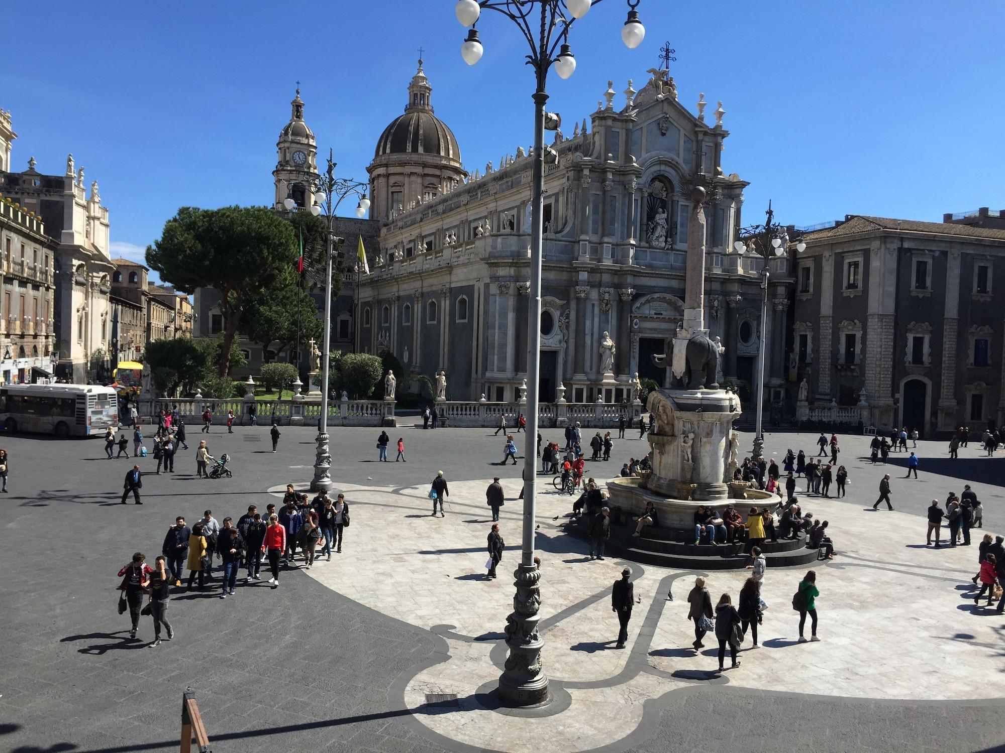 Hotel Centrale Europa Catania Luaran gambar