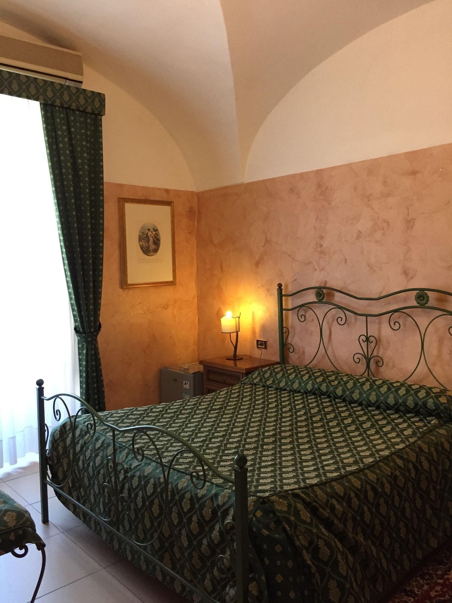 Hotel Centrale Europa Catania Luaran gambar