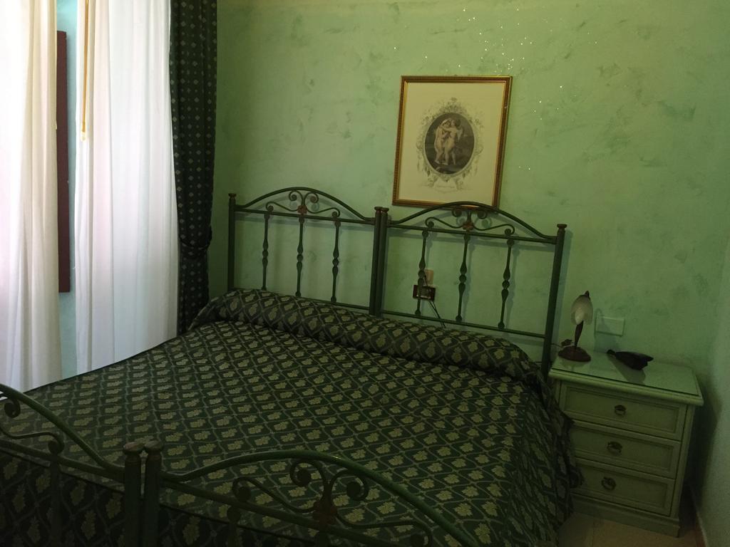 Hotel Centrale Europa Catania Luaran gambar