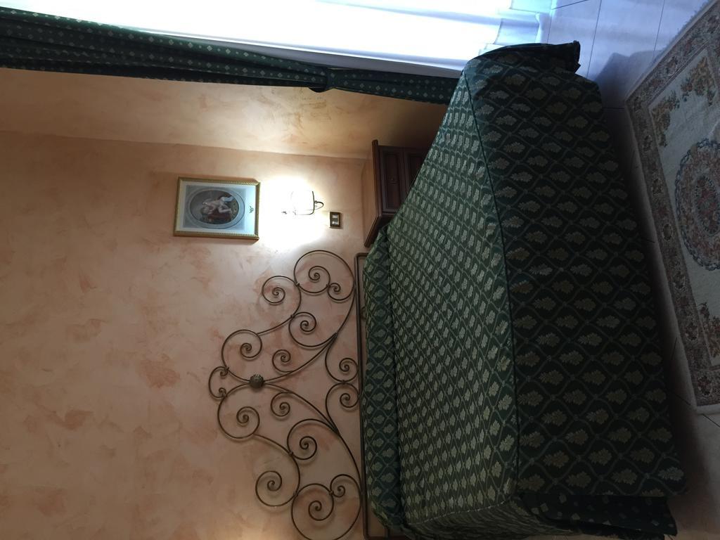 Hotel Centrale Europa Catania Luaran gambar