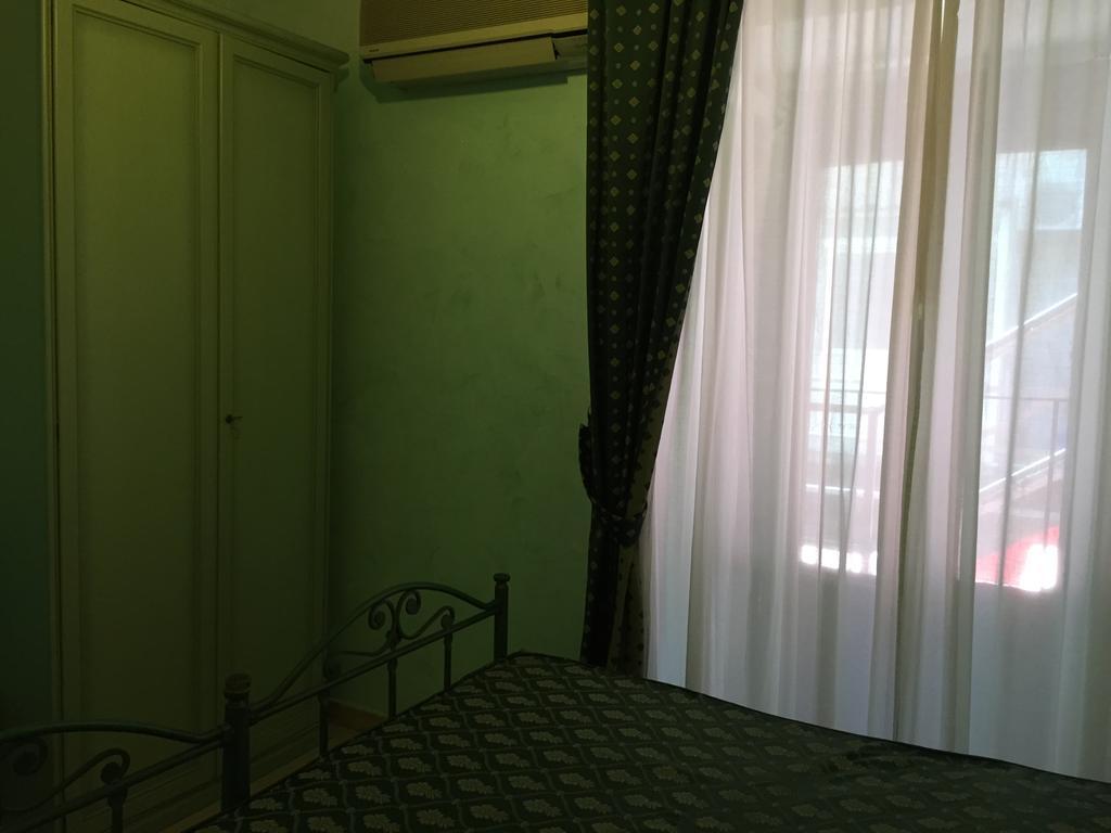 Hotel Centrale Europa Catania Luaran gambar