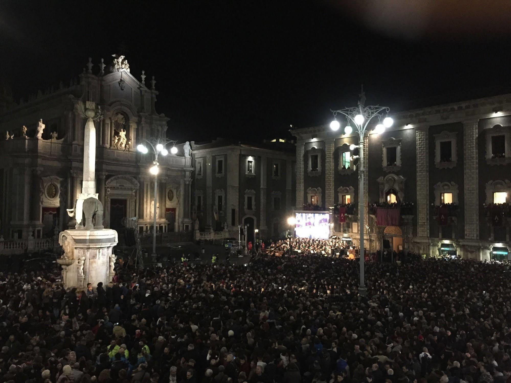 Hotel Centrale Europa Catania Luaran gambar
