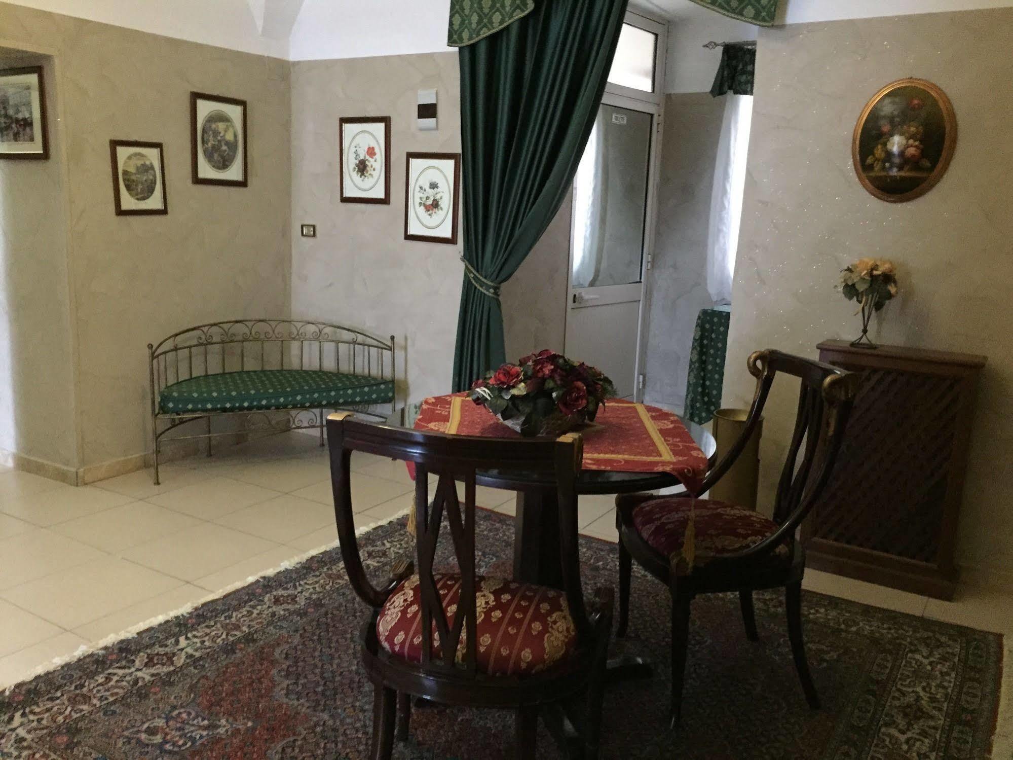 Hotel Centrale Europa Catania Luaran gambar