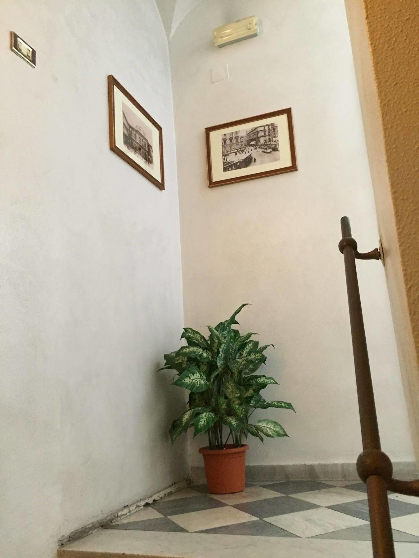 Hotel Centrale Europa Catania Luaran gambar